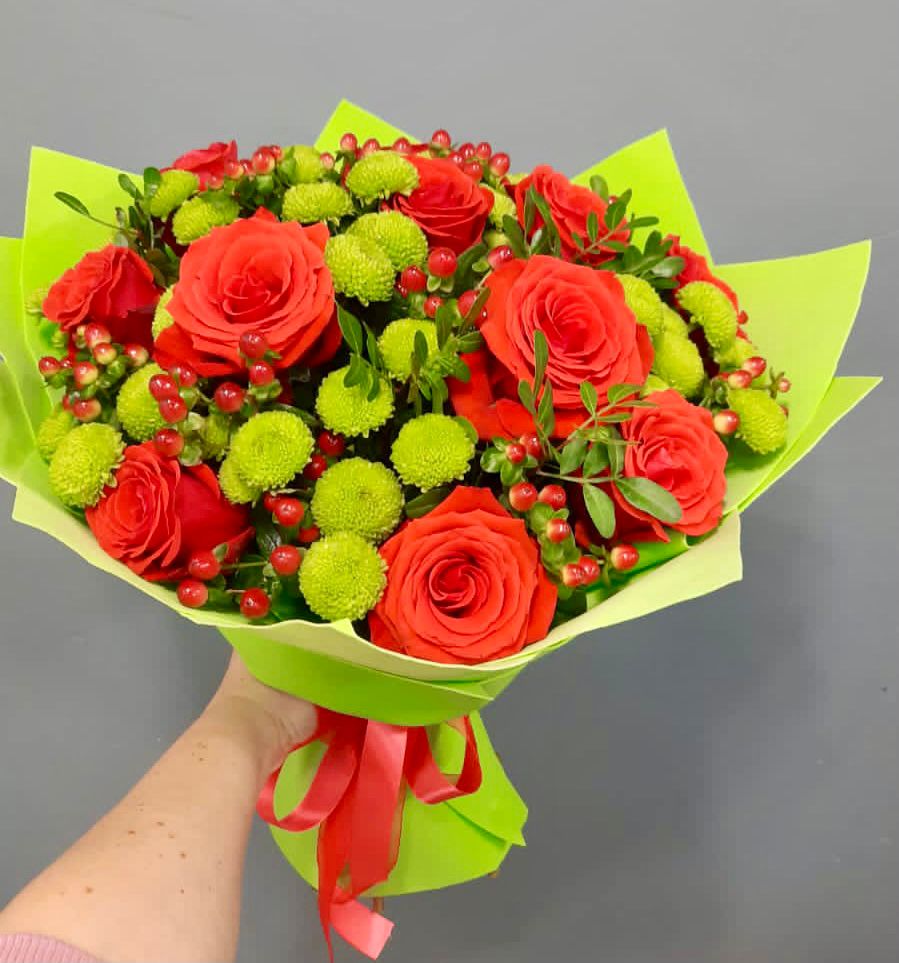 Букет цветов из: Хризантемы и Розы в Глинково