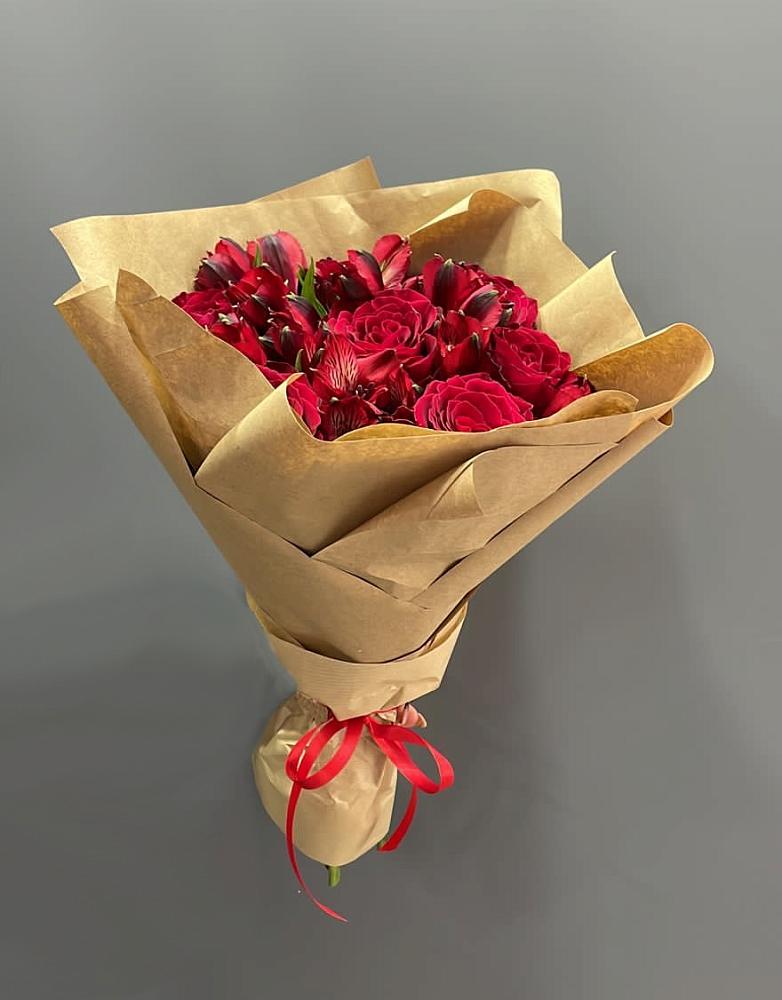 Букет цветов из: Альстромерии и Розы в Глинково