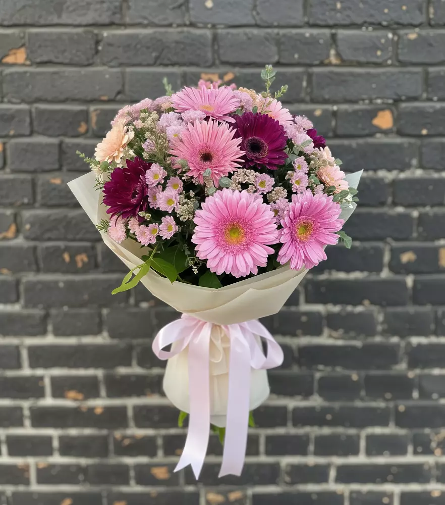 Букет цветов из: Герберы и Хризантемы в Глинково