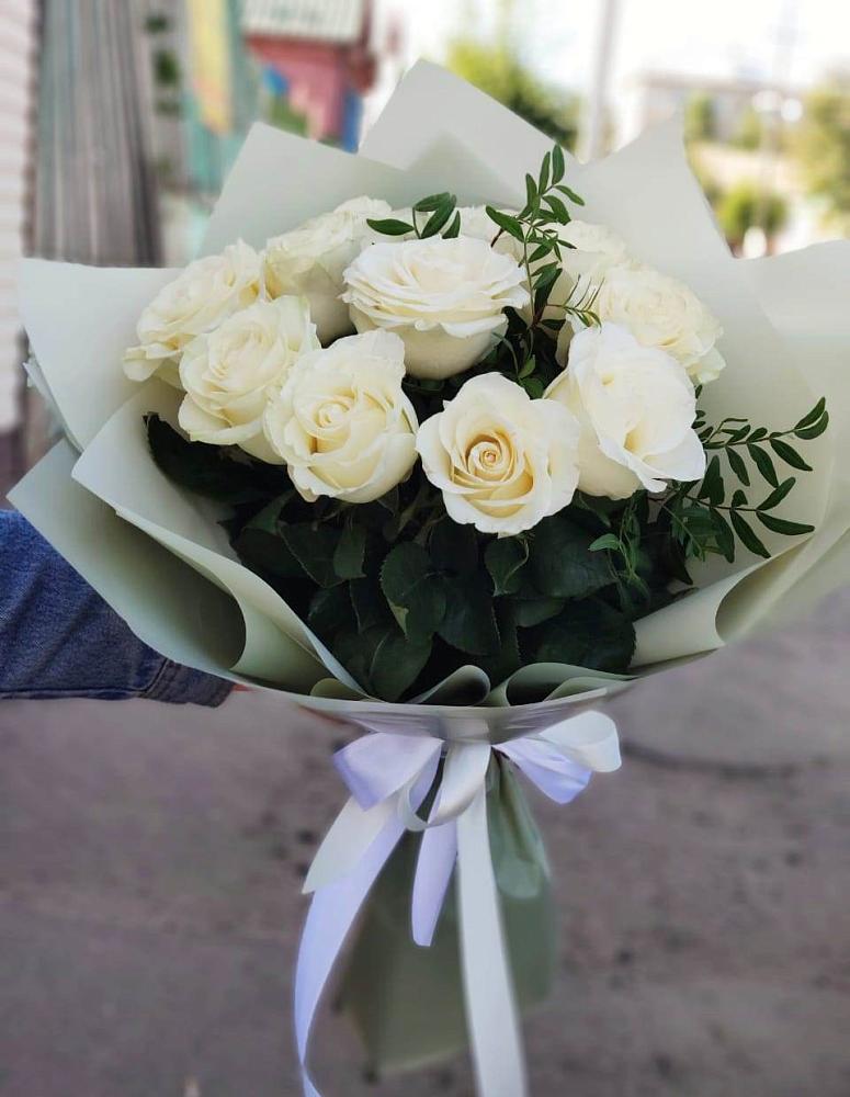 Букет Белые розы Проуд в Глинково